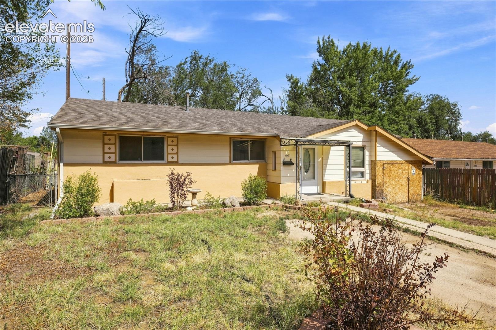 601 Huron Road