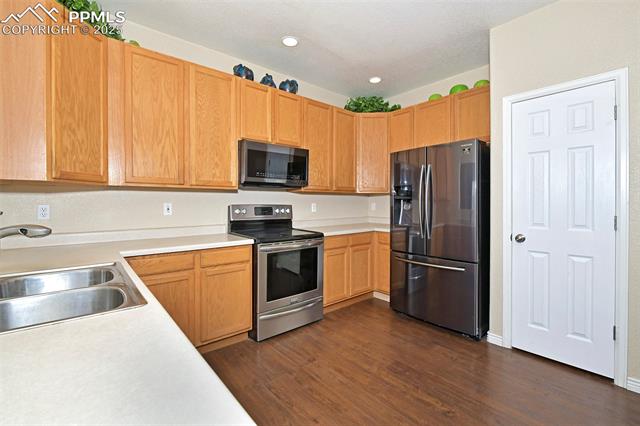 5137 Mountain Air Circle