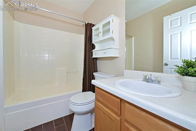 5137 Mountain Air Circle