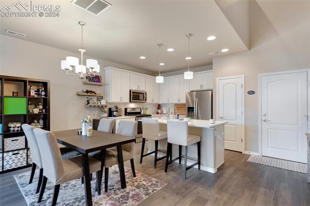 466 Gray Horse Alley