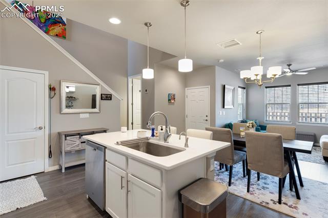 466 Gray Horse Alley