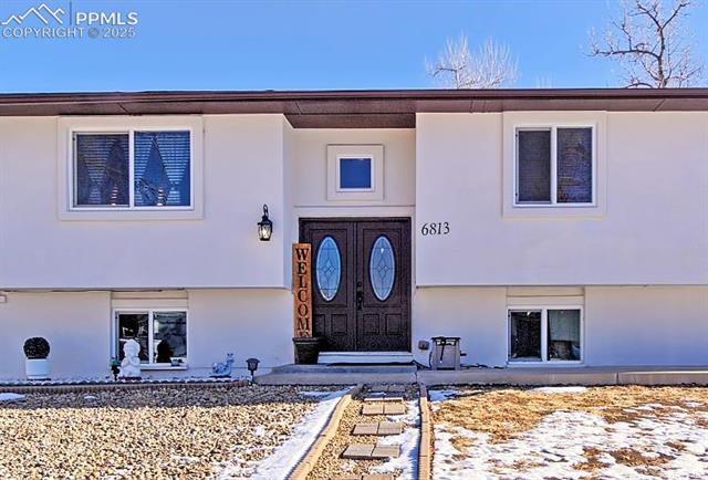 6813 Chesterfield Court
