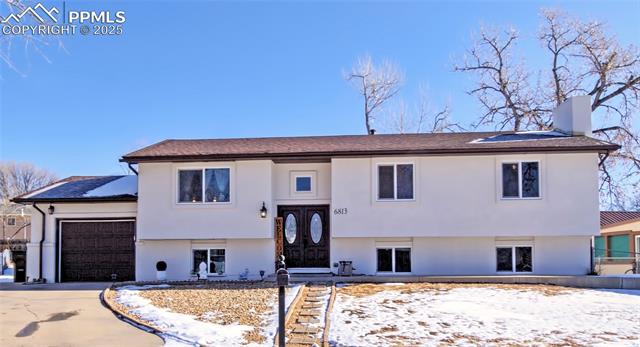 6813 Chesterfield Court