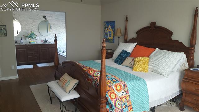 10105 Clear Creek Road