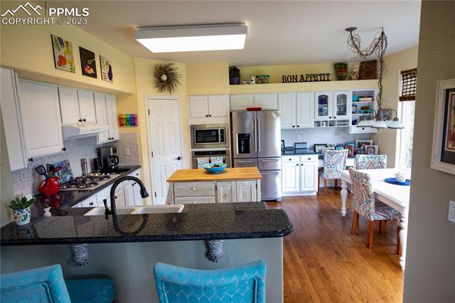 10105 Clear Creek Road