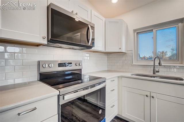 3119 Deerfield Hills Drive