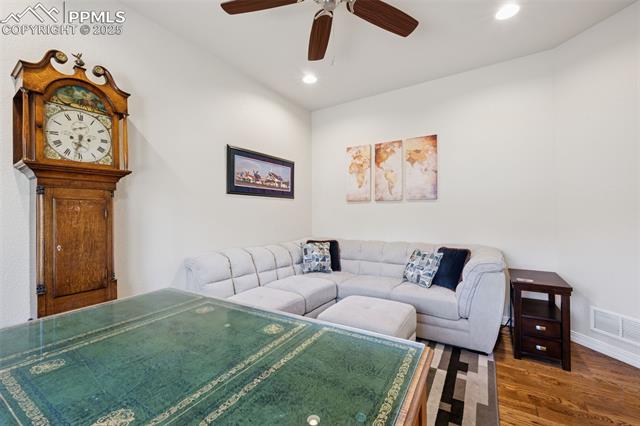 5820 Harbor Pines Point