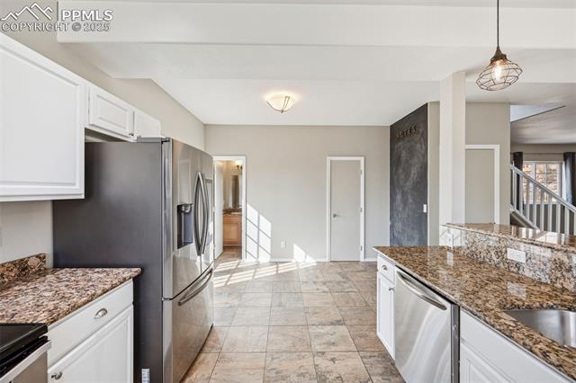 2541 Hot Springs Court