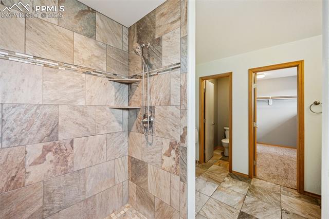 2541 Hot Springs Court