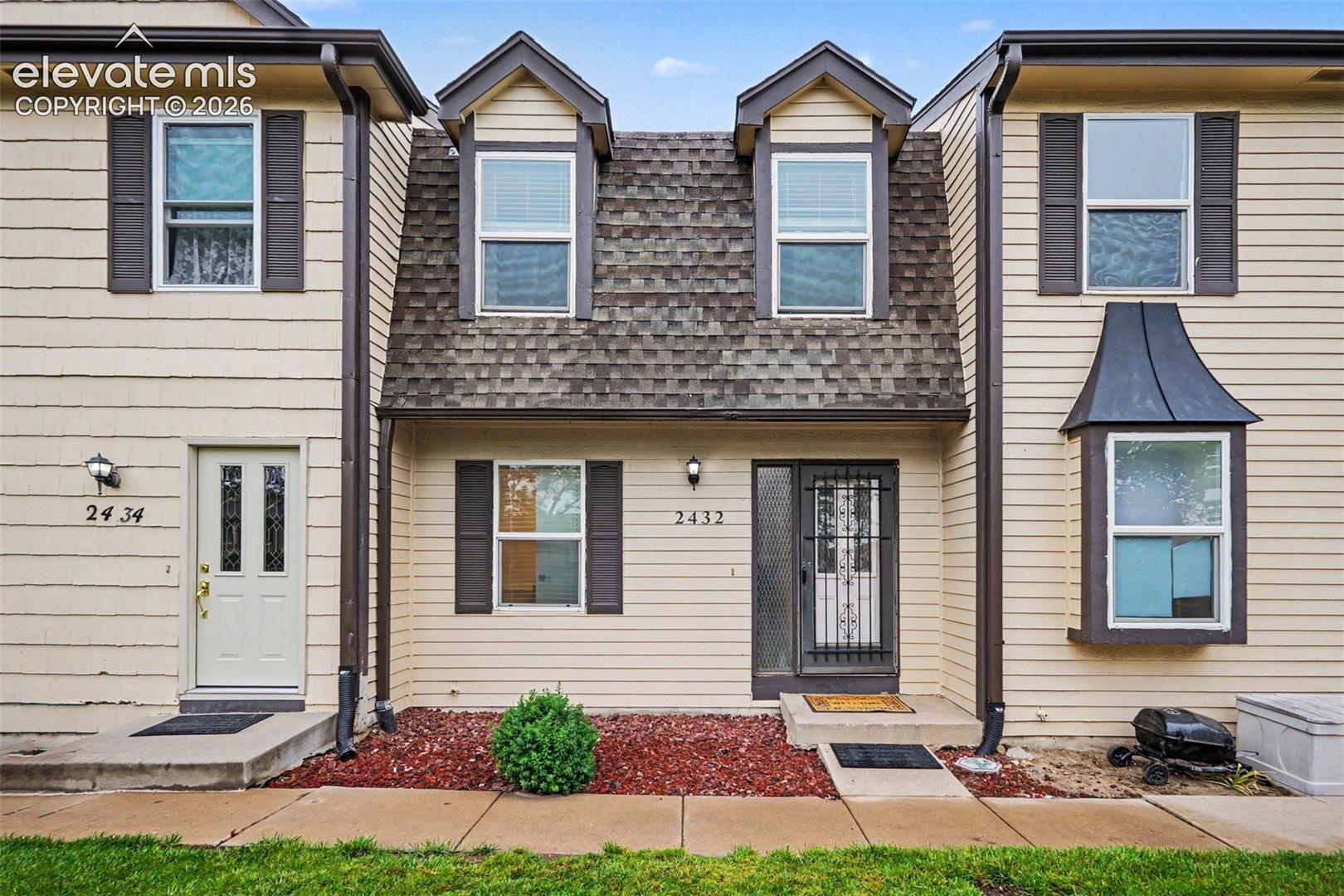2432 Lexington Village Lane