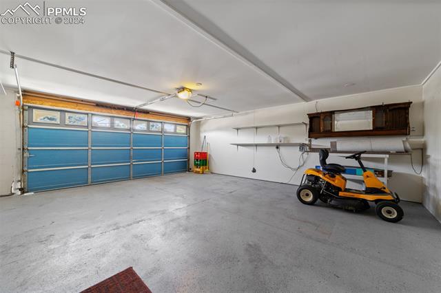 7727 Grizzly Bear Point