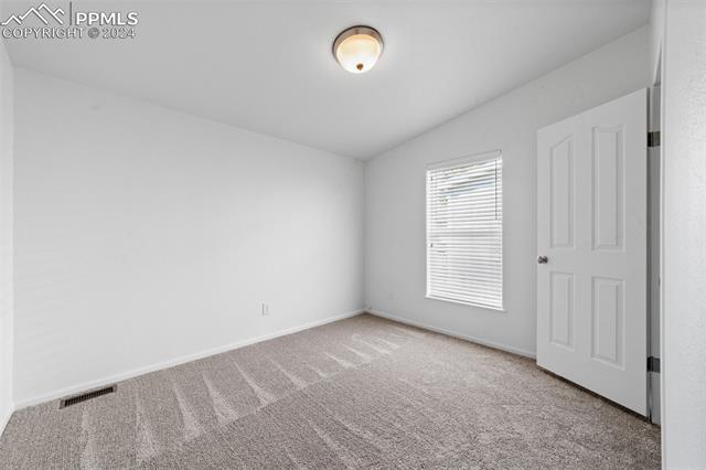 7727 Grizzly Bear Point