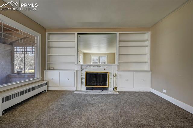 1923 N Cascade Avenue