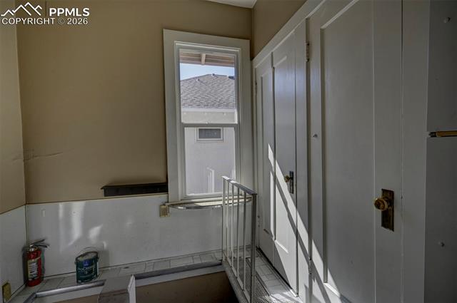 1923 N Cascade Avenue