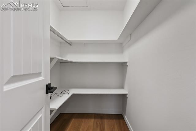 79 W Old Broadmoor Road