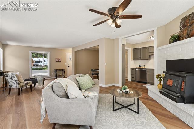 79 W Old Broadmoor Road