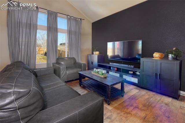 9376 Wolf Pack Terrace