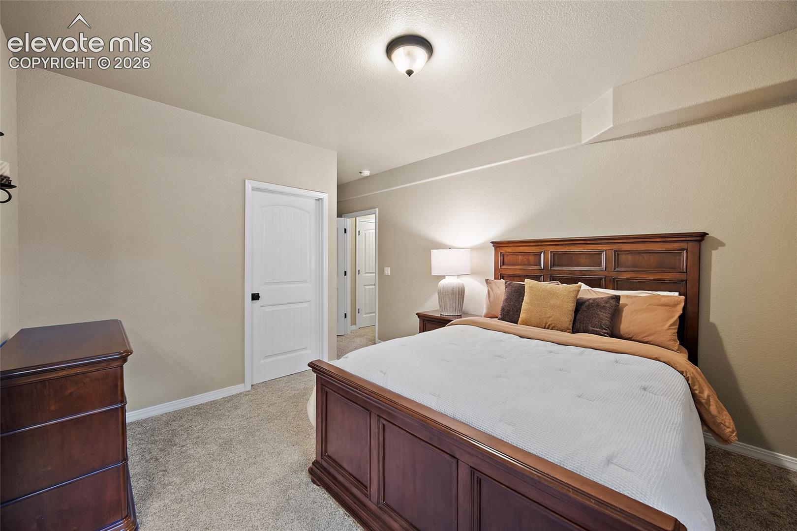 13296 Cedarville Way