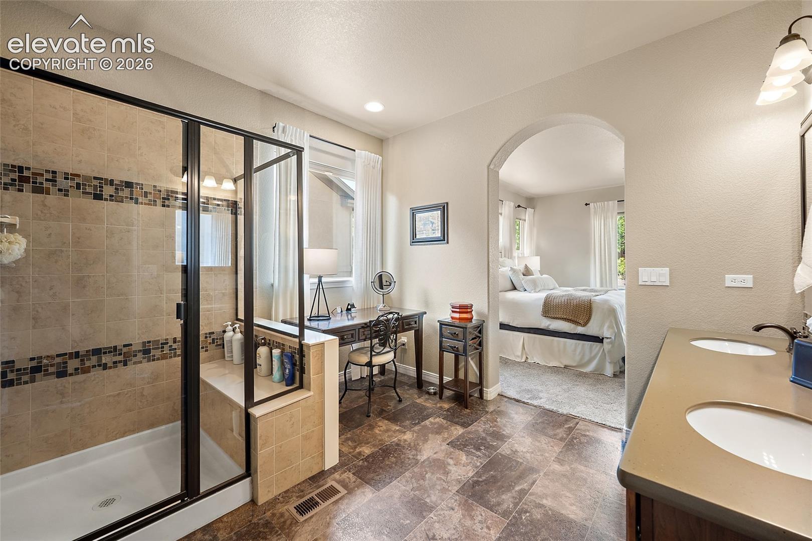 13296 Cedarville Way