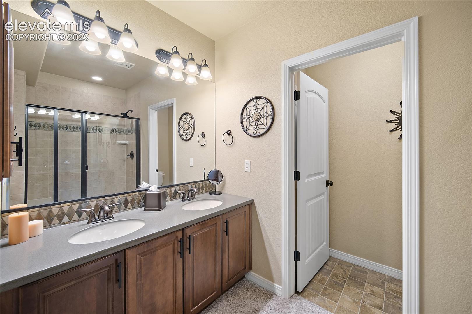 13296 Cedarville Way