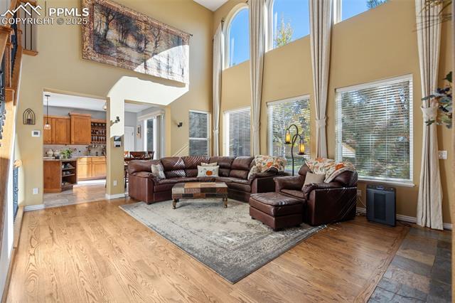 3555 Hollycrest Drive