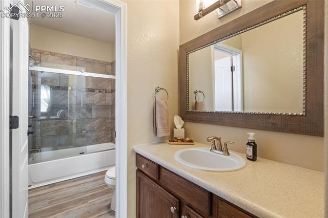 3555 Hollycrest Drive