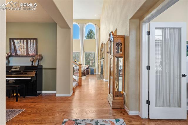 3555 Hollycrest Drive