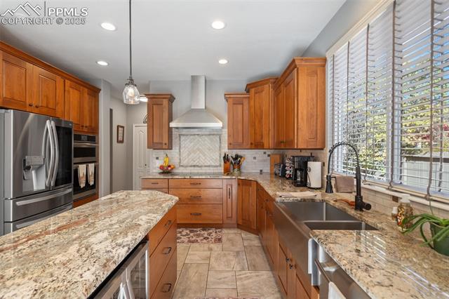 3555 Hollycrest Drive