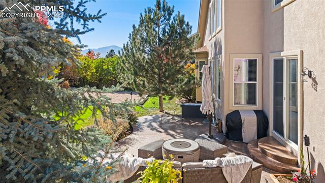 3555 Hollycrest Drive