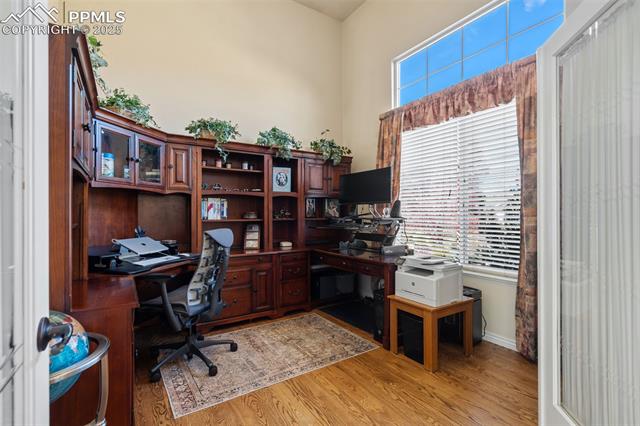 3555 Hollycrest Drive