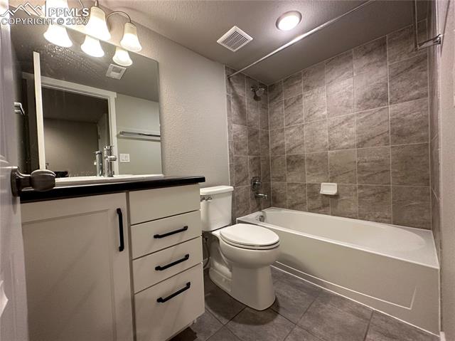 7119 Fauna Glen Drive