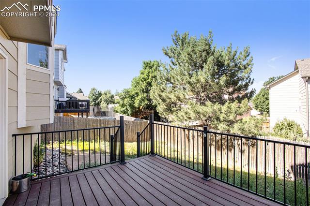 6034 Oakwood Boulevard