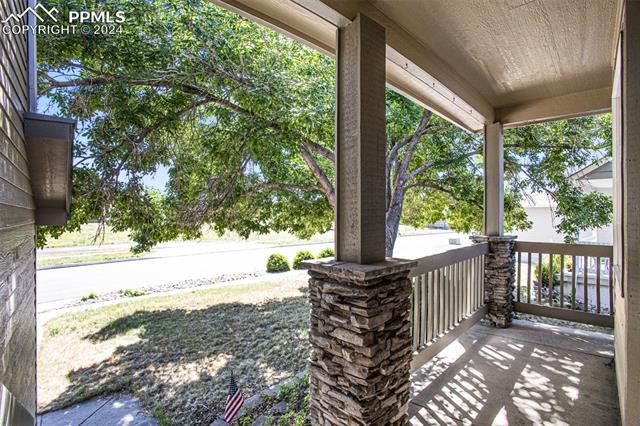 6034 Oakwood Boulevard