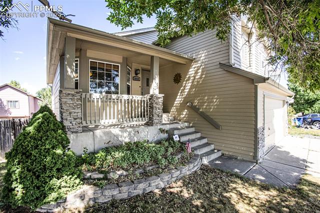 6034 Oakwood Boulevard