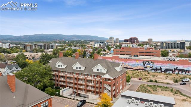 201 E Las Animas Street 305