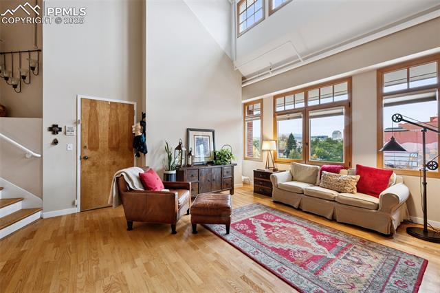 201 E Las Animas Street 305