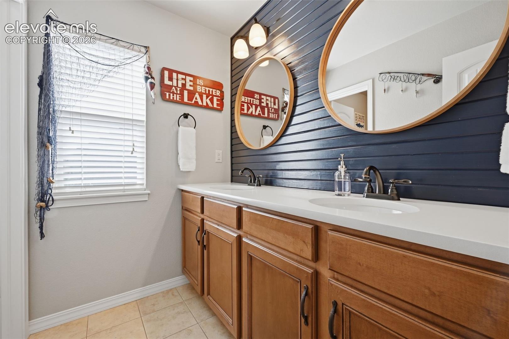 9963 Cub Lake Trail