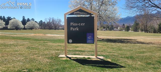 1114 Pioneer Lane