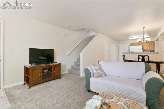 3932 Aspen Leaf Point