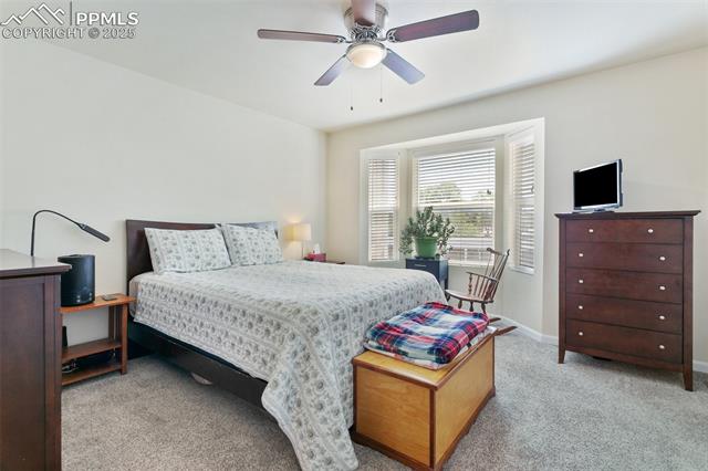 3932 Aspen Leaf Point