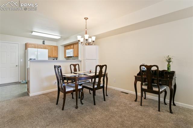 3932 Aspen Leaf Point