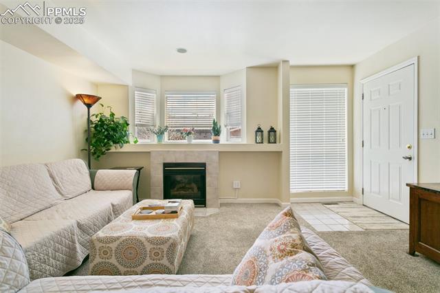 3932 Aspen Leaf Point