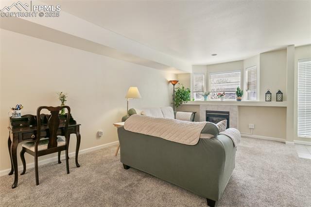 3932 Aspen Leaf Point