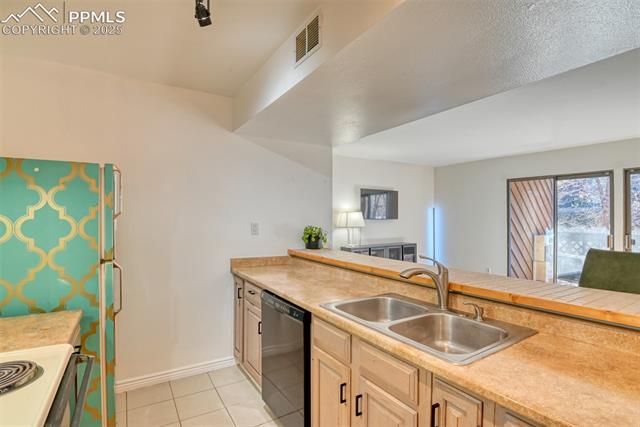 935 Saturn Drive 230