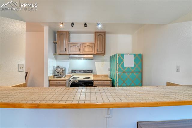 935 Saturn Drive 230