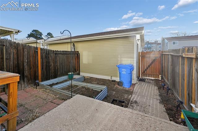 7959 Lexington Park Drive