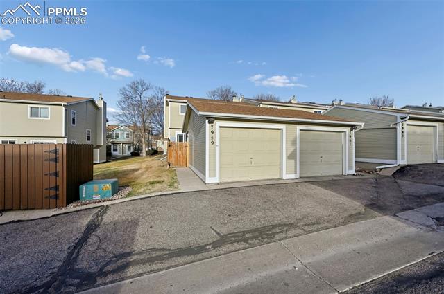 7959 Lexington Park Drive