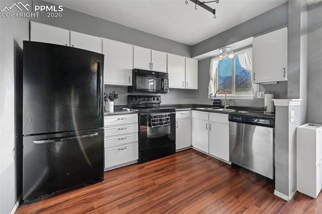 7959 Lexington Park Drive
