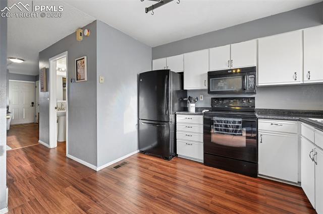 7959 Lexington Park Drive