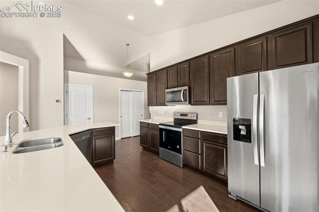 6119 Mumford Drive